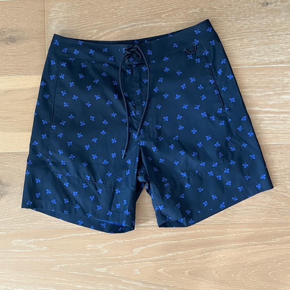 Outdoor Voices Solarcool Boardshorts Mens Medium Navy Clover 6” UPF 50